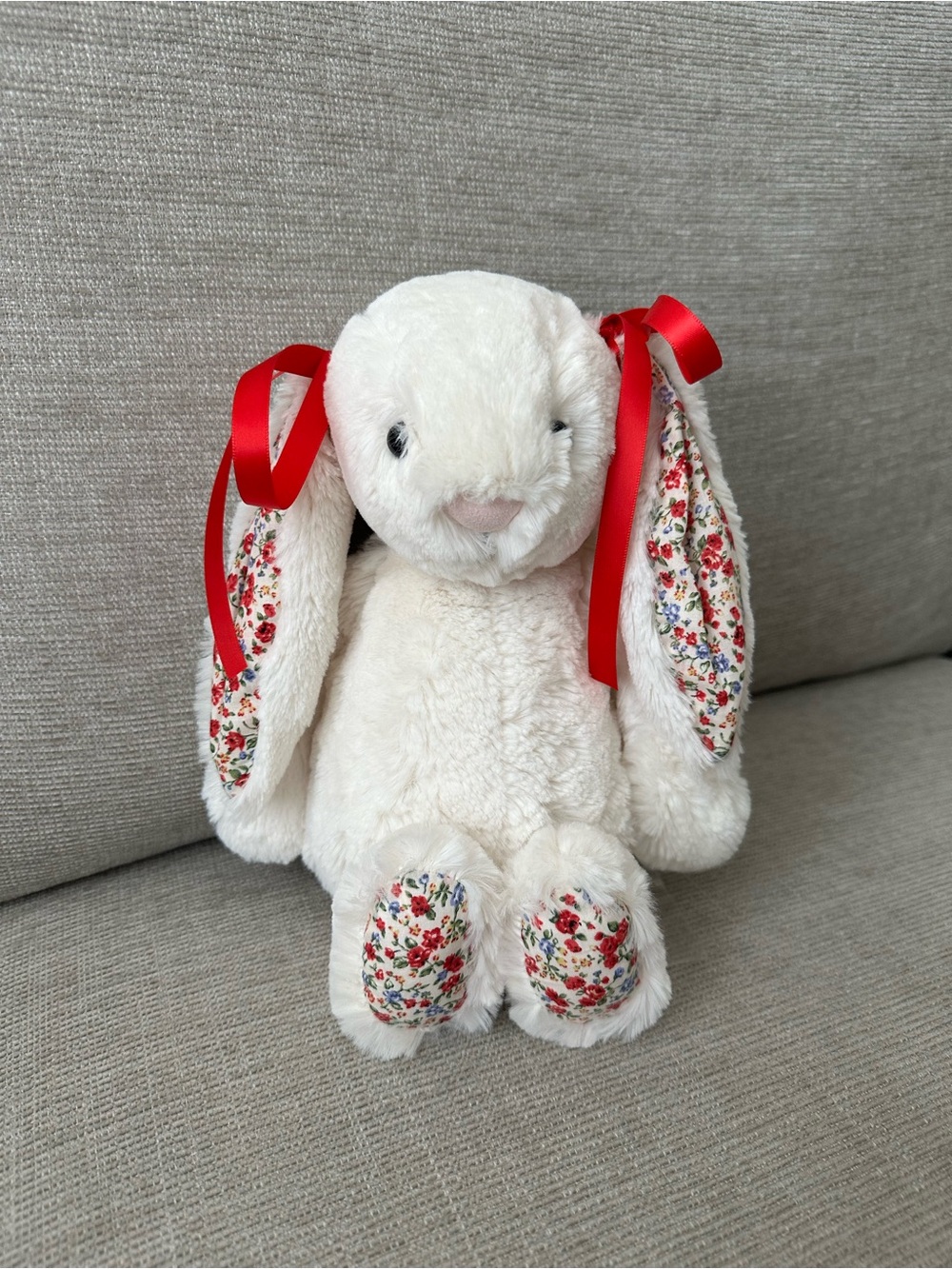 Jellycat Original Bashful Blossom Bunny